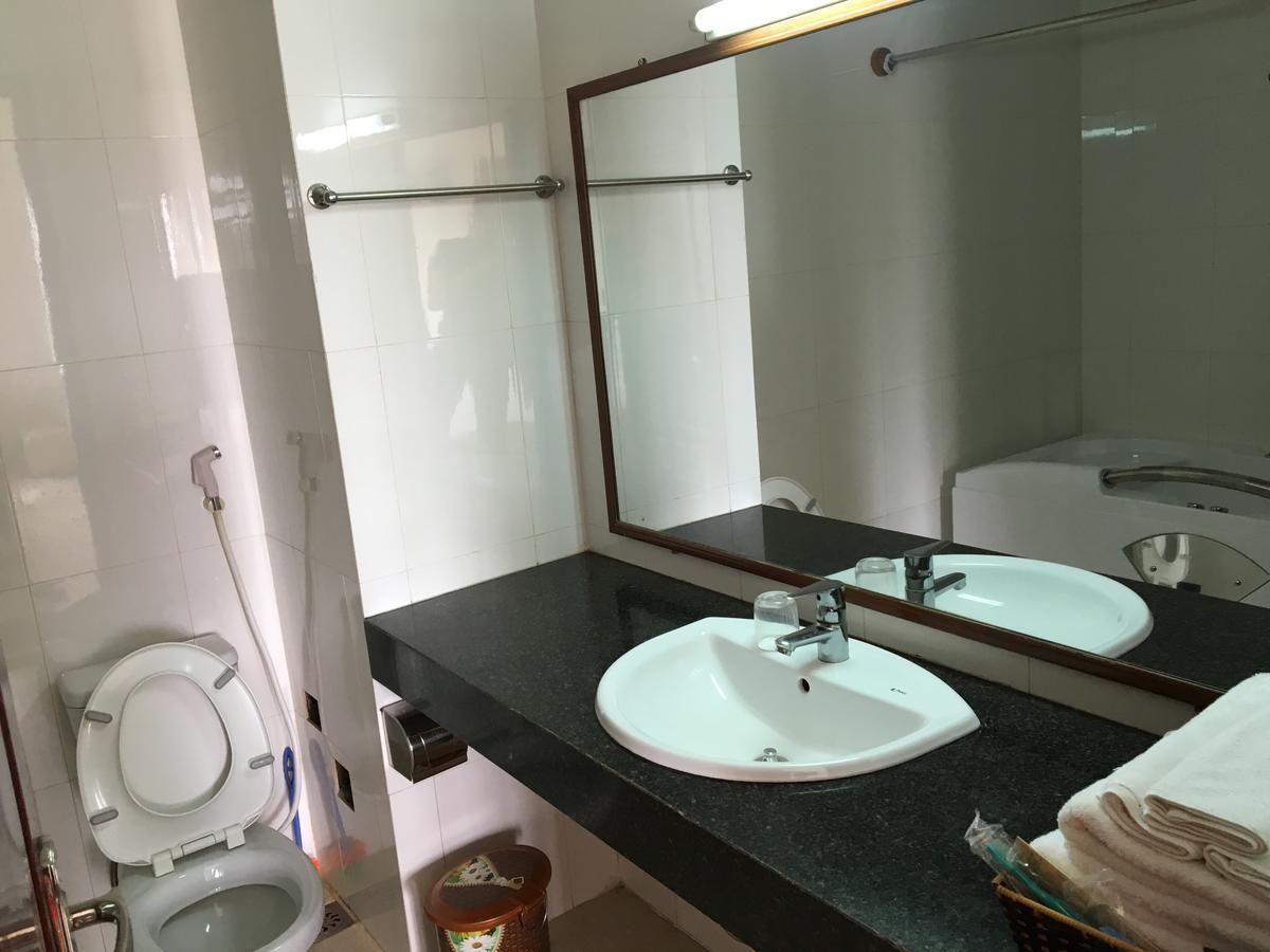 Nam Rom Hotel Дьенбьенфу Экстерьер фото